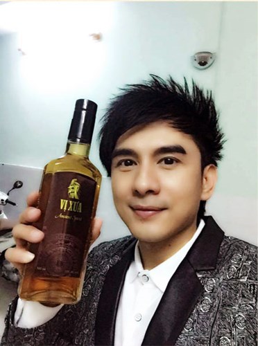 Ca sĩ Đan Trường